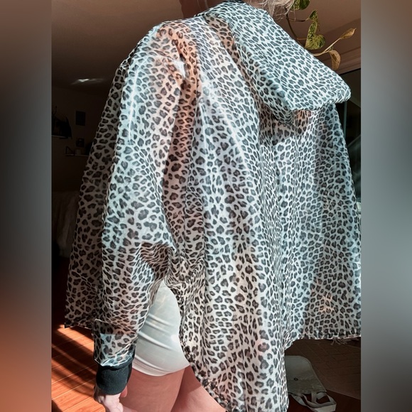 Clear Black Leopard Print Raincoat (S) NWOT - Picture 5 of 7